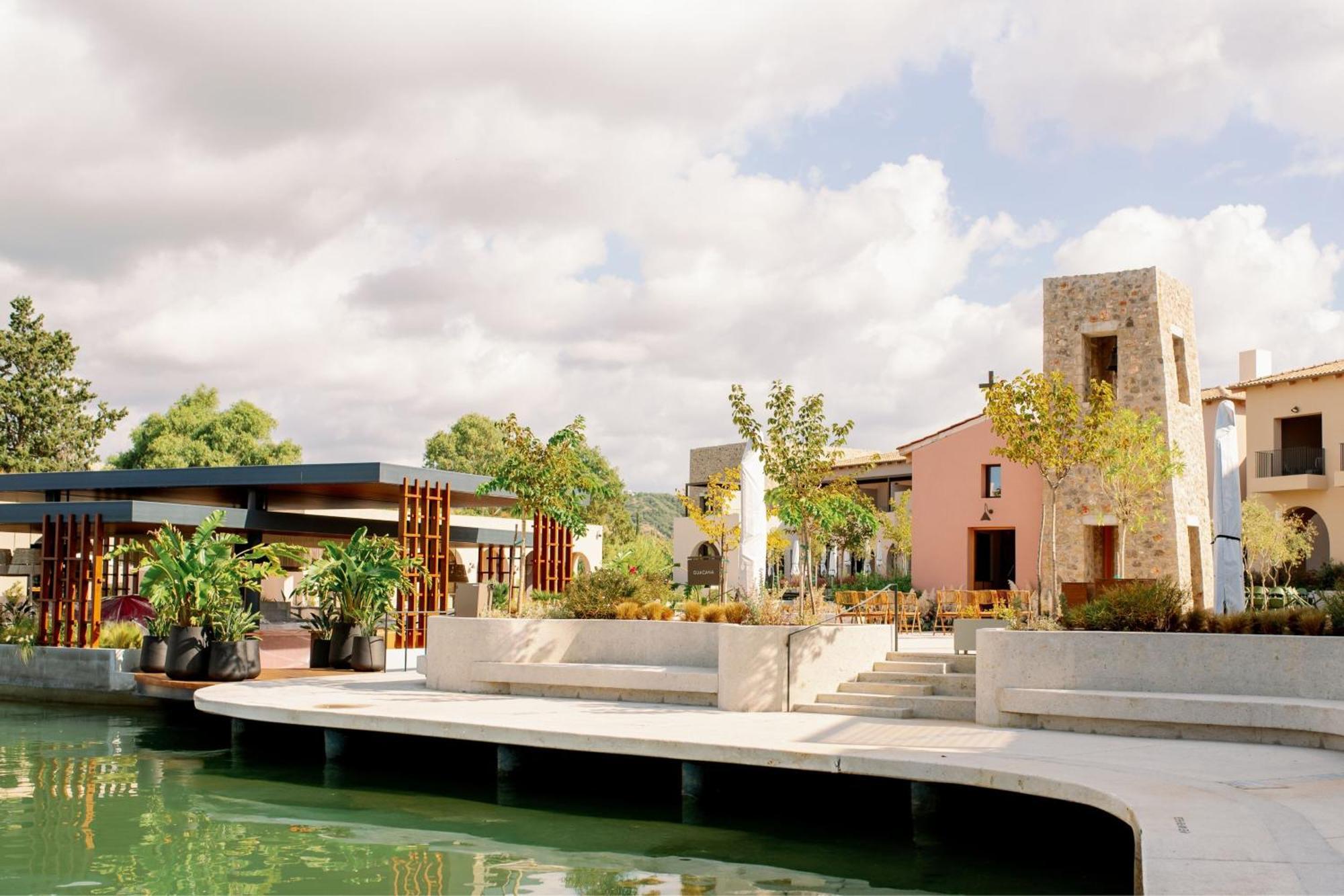 W Costa Navarino (Adults Only) Pylos Exterior foto